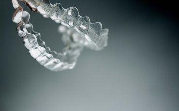 how to clean Invisalign